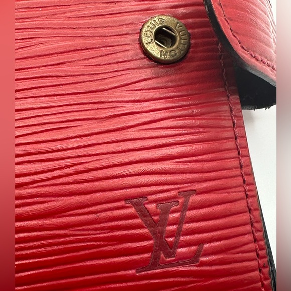 Louis Vuitton Red Epi Snap Card Holder - Picture 3 of 6